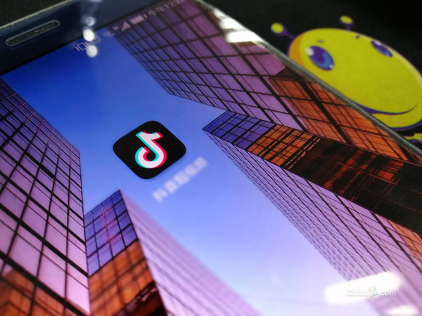 抖音新记录：1小时涨粉100w！金牌MCN“畅所欲言”，20条实操干货带你入驻抖音后红利时代！