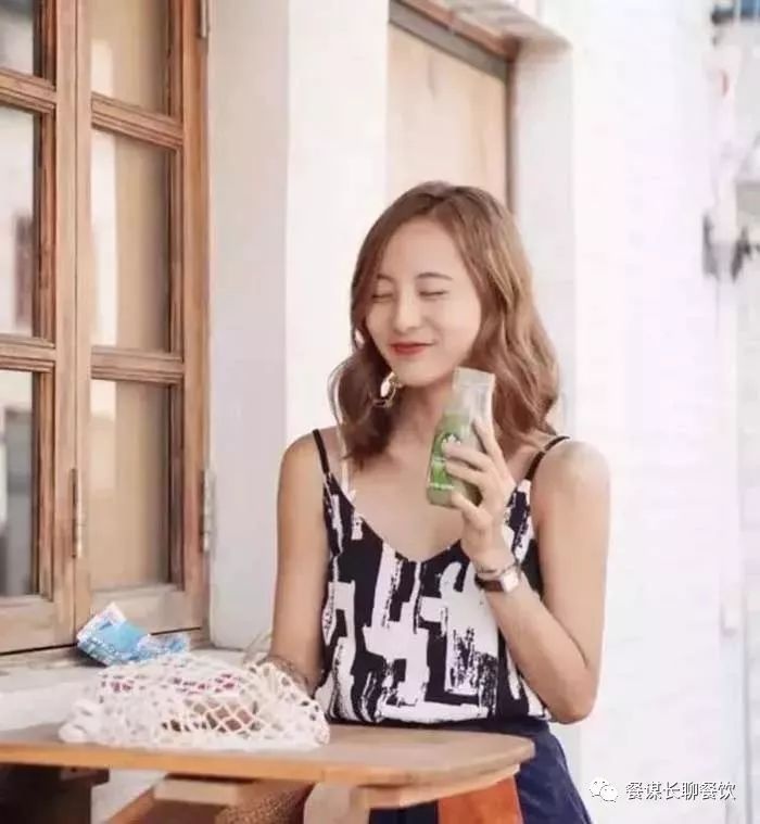 为什么星巴克不打电视广告?这里面藏着它的营销心机 网络营销 第3张 为什么星巴克不打电视广告?这里面藏着它的营销心机 网络营销 第3张