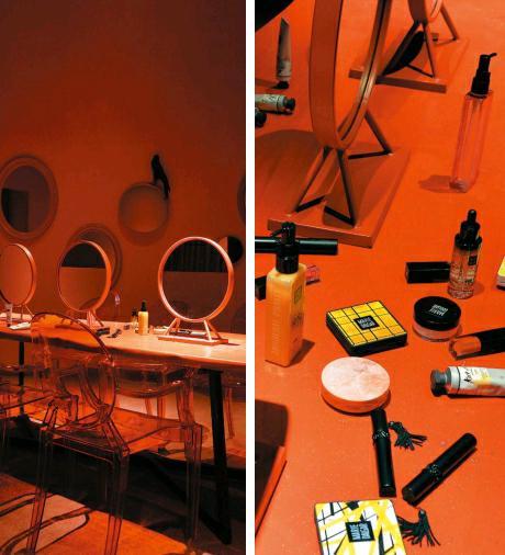 玛丽黛佳“泡腾”营销