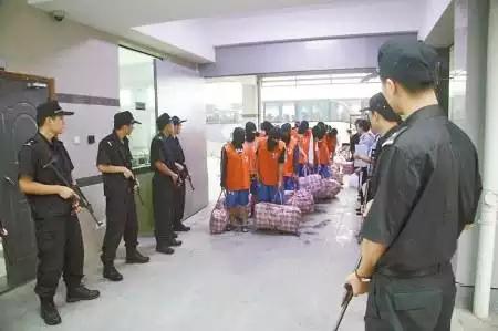 科普:拘留所和看守所的区别有哪些?速来涨知识 互联百科 第2张 科普:“拘留所”“看守所”和“监狱”究竟有什么区别? 科普:拘留所和看守所的区别有哪些?速来涨知识 互联百科 第2张