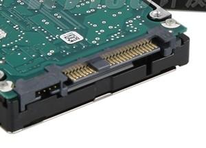 硬盘接口类型图解(硬盘接口主要有哪几种) 业界杂谈 第4张 硬盘接口类型图解(硬盘接口主要有哪几种) 硬盘接口类型图解(硬盘接口主要有哪几种) 业界杂谈 第4张