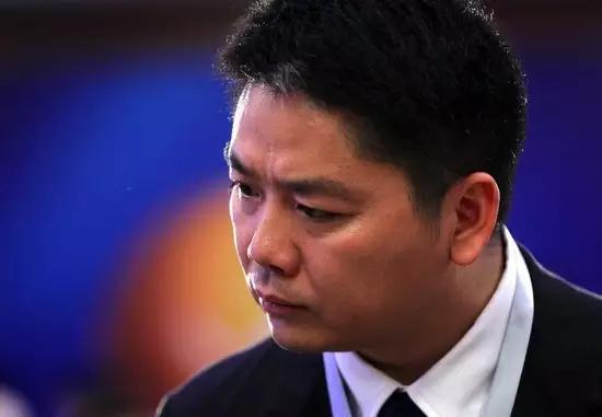 刘强东“复出”无望,京东两天损失492亿,小米趁机打劫? 互联百科 第3张 刘强东“复出”无望,京东两天损失492亿,小米趁机打劫? 刘强东“复出”无望,京东两天损失492亿,小米趁机打劫? 互联百科 第3张