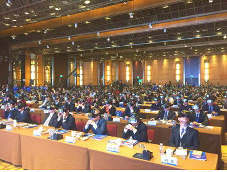 “VR+会议”模式兴起IDEALENSVR多端播控方案应