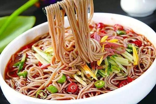 血糖高吃什么好的快能降糖,推荐几道食疗法(老中医秘法) 互联百科 第2张 血糖高吃什么?推荐几道糖食谱 血糖高吃什么好的快能降糖,推荐几道食疗法(老中医秘法) 互联百科 第2张