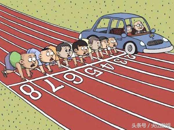 怎么在网上兼职赚钱（7个方法教你赚美元）