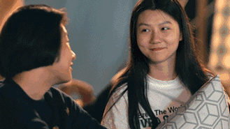 大学生用床单向青春告白,腾讯视频这波体验营销走心了 网络营销 第3张 大学生用床单向青春告白,腾讯视频这波体验营销走心了 网络营销 第3张