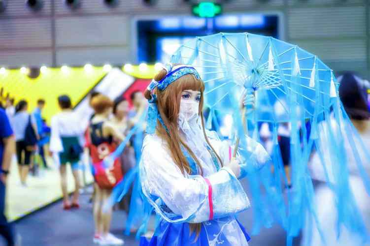 带货的不止李佳琦们，还有二次元